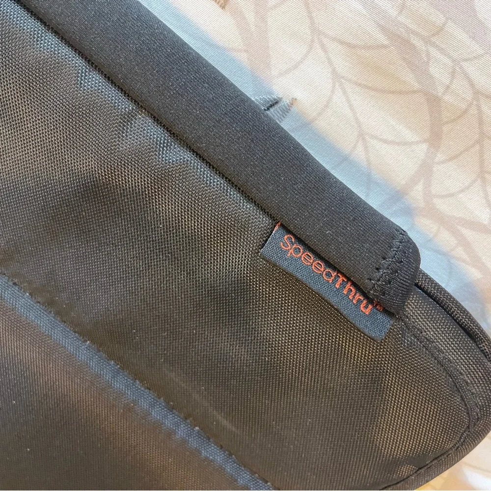 Briggs & Riley Black Padded Laptop Sleeve